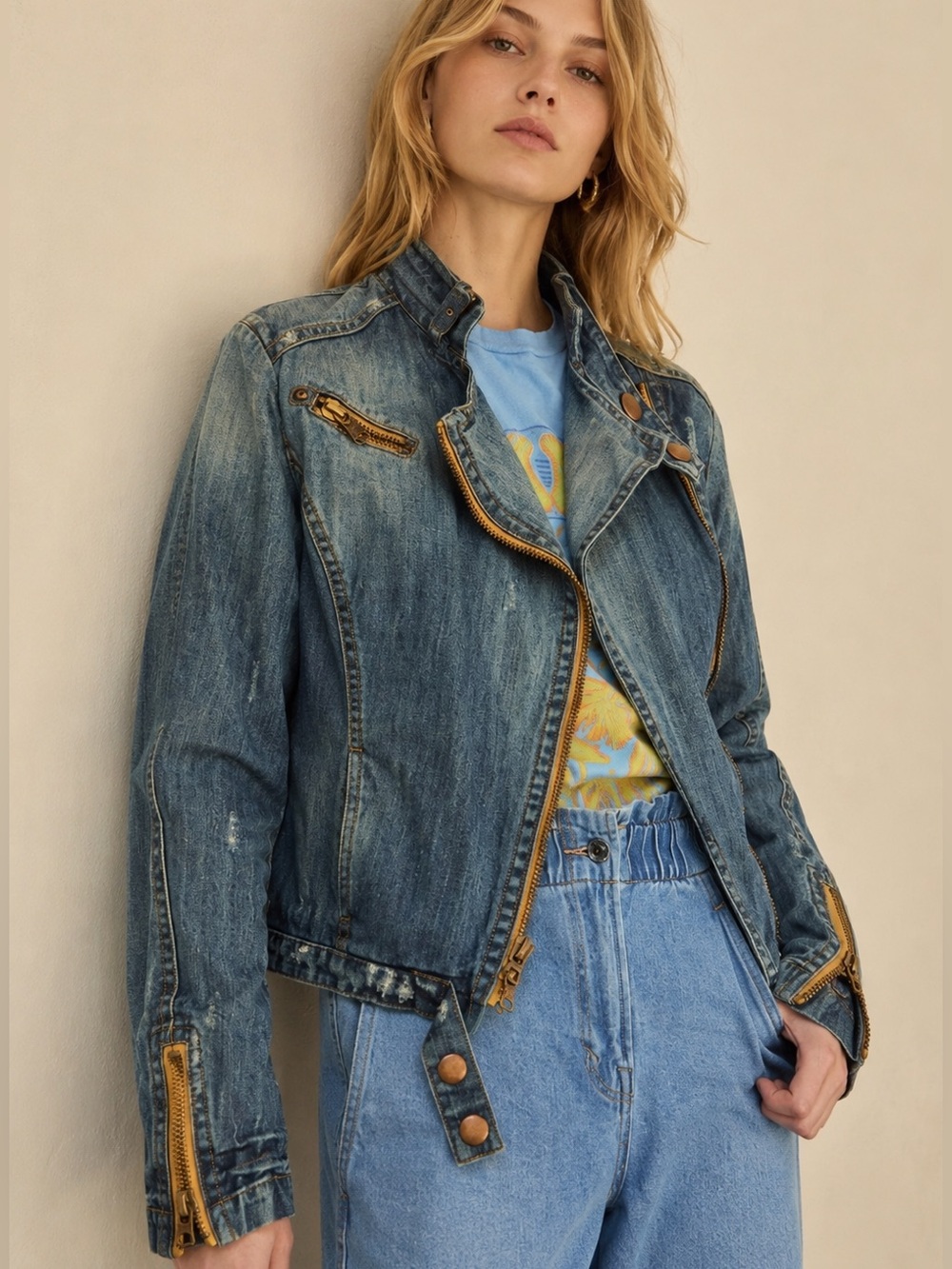 Blue Collection Blue Denim Distressed Moto Jean Jacket Size Medium